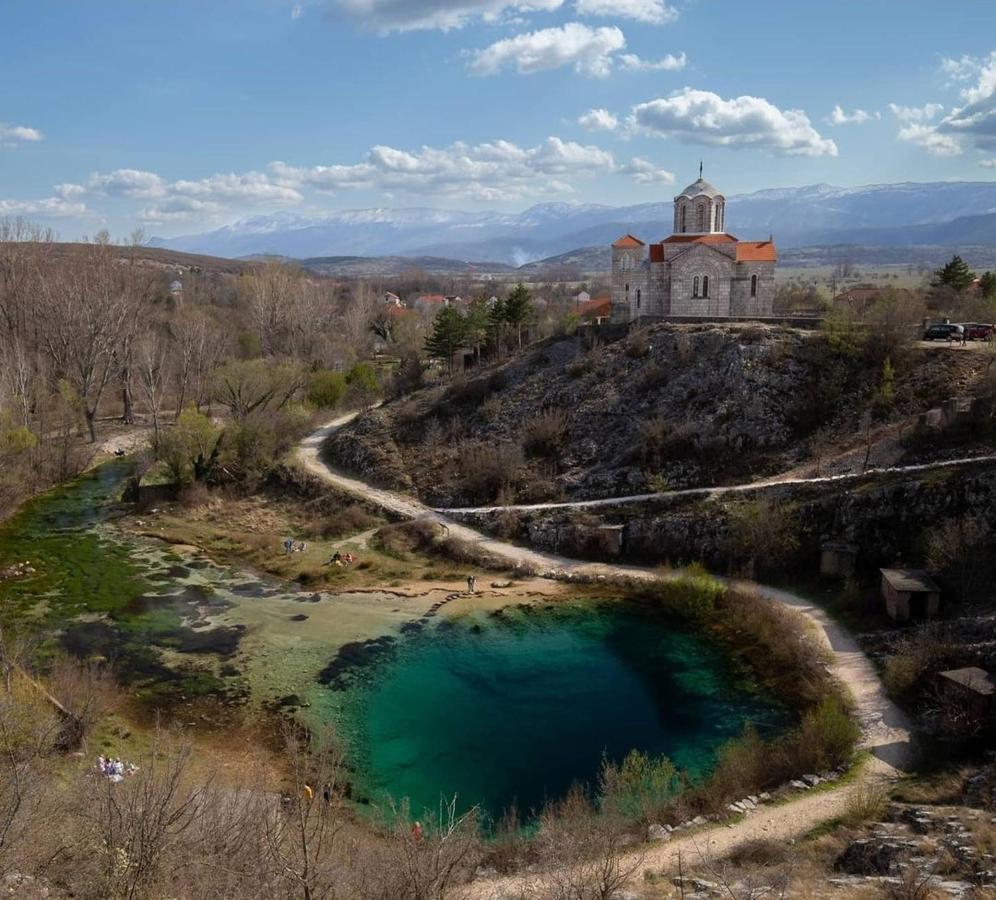 Villa Kuca Za Odmor Sika à Sinj Extérieur photo
