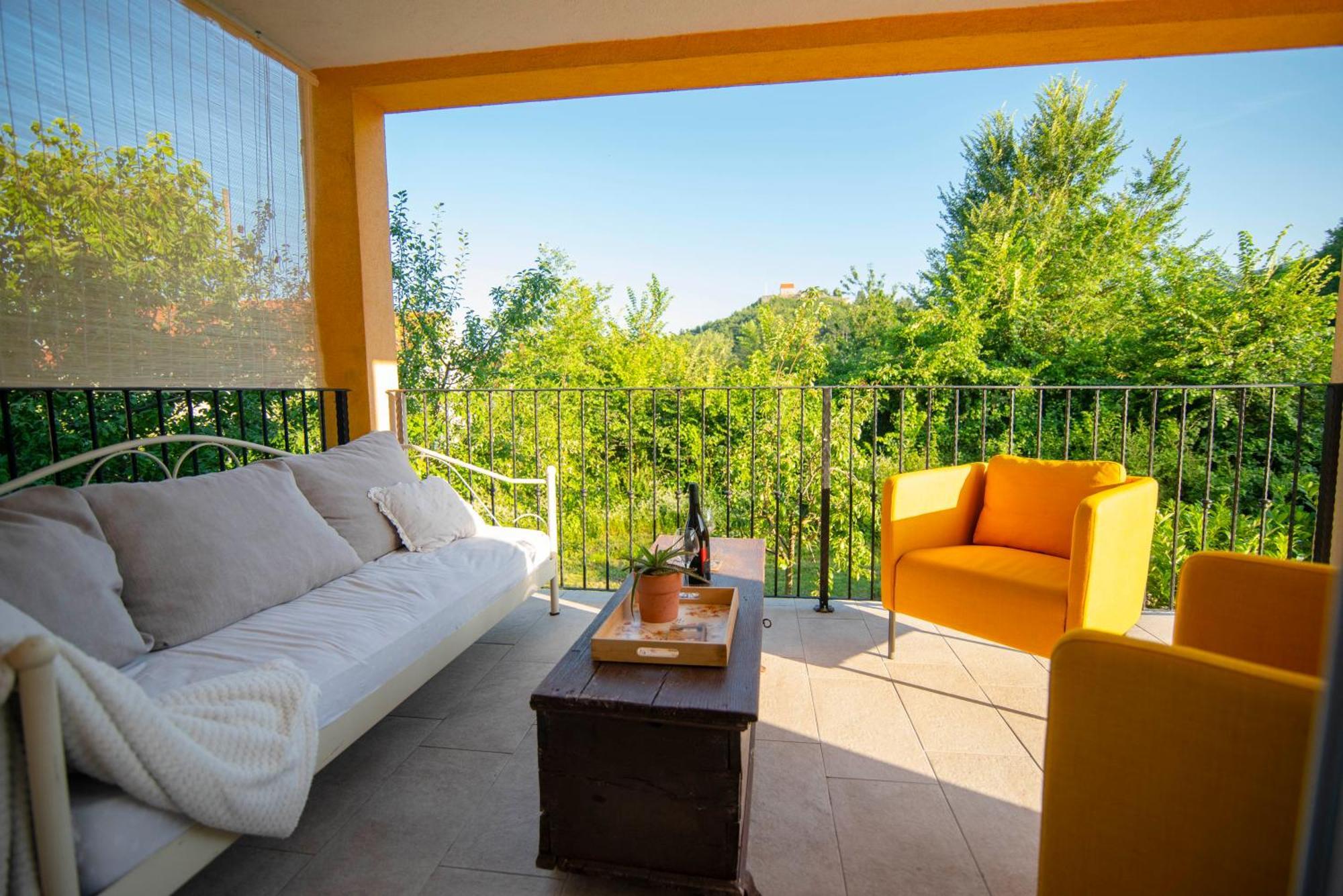 Villa Kuca Za Odmor Sika à Sinj Extérieur photo